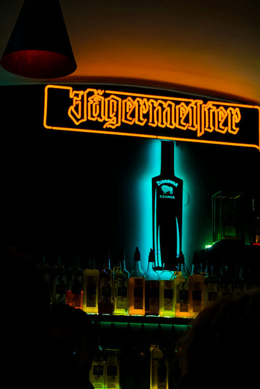 jager-neon